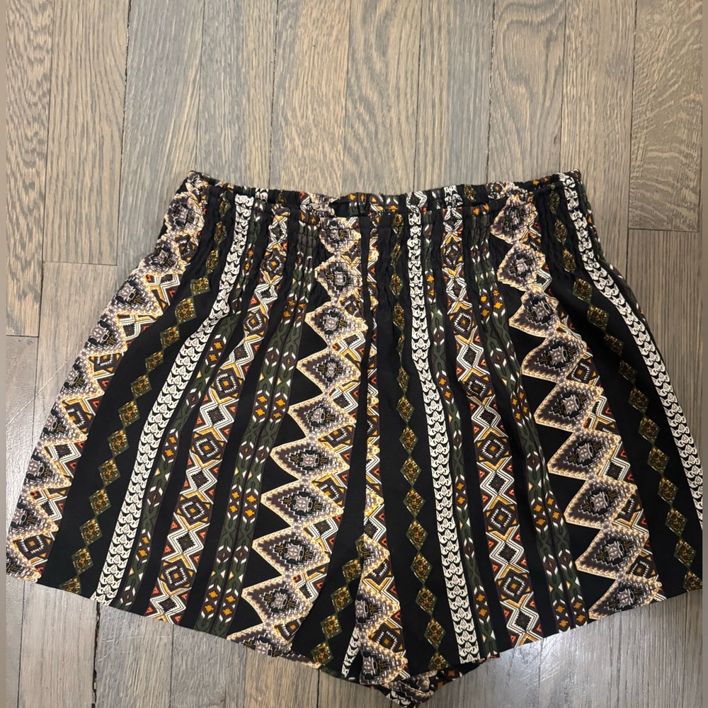 SHEIN shorts in small